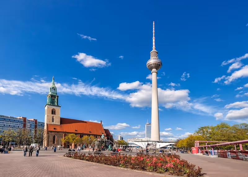 Berlin TV Tower Tour with Skip the Line Tickets